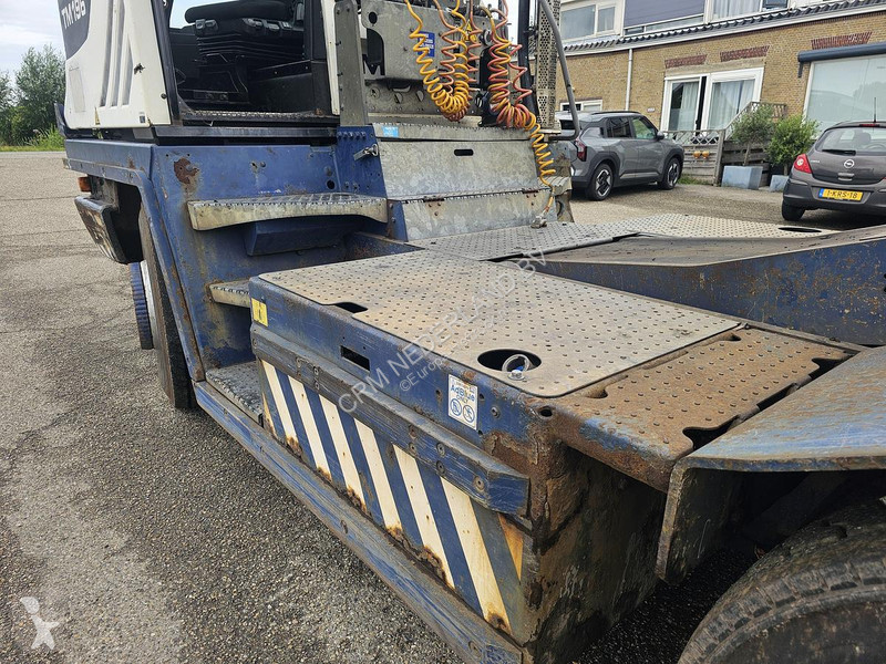 Alt utilaj Terberg /TERMINAL TRACTOR 4X4/...