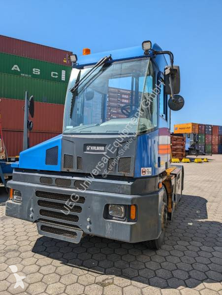 Tracteur de manutention Kalmar T2