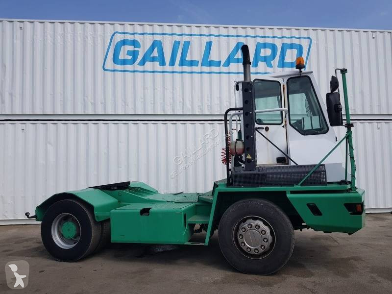 Tracteur de manutention Terberg YT180