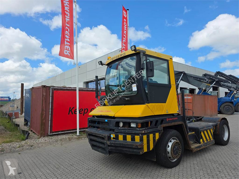 Tracteur de manutention Terberg 4x4