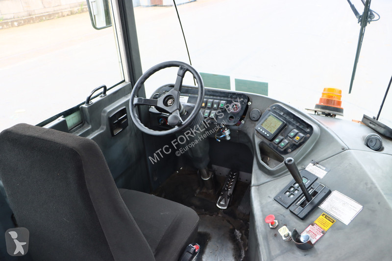 Tracteur de manutention Kalmar TT612D