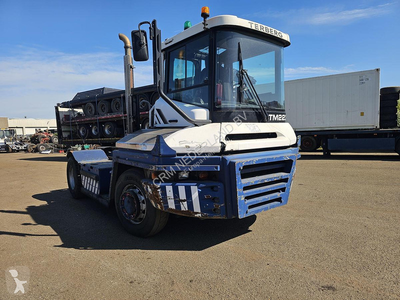 جرار مناولة Terberg | TERMINAL TRACTOR 4X4|...