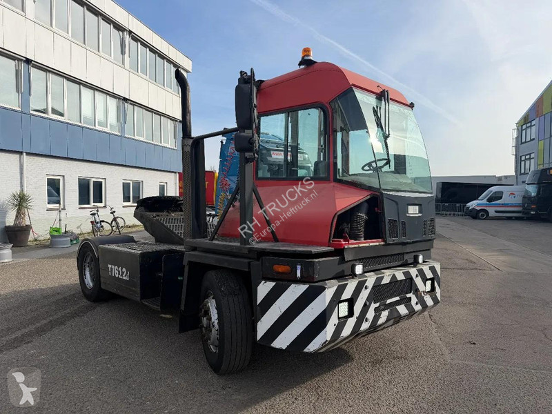 Влекач Kalmar TT612D