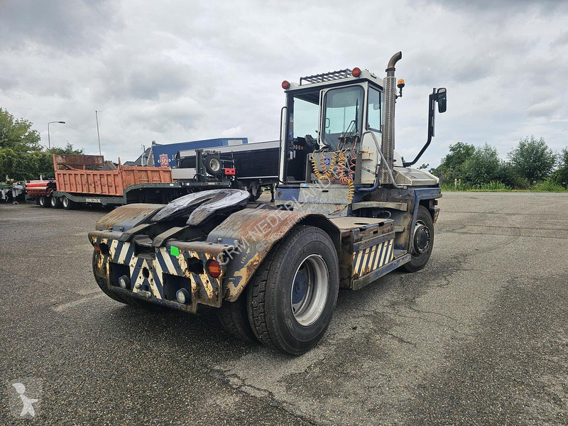 Alt utilaj Terberg /TERMINAL TRACTOR 4X4/...