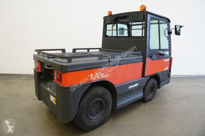 Tractor de movimentação Linde 127-05