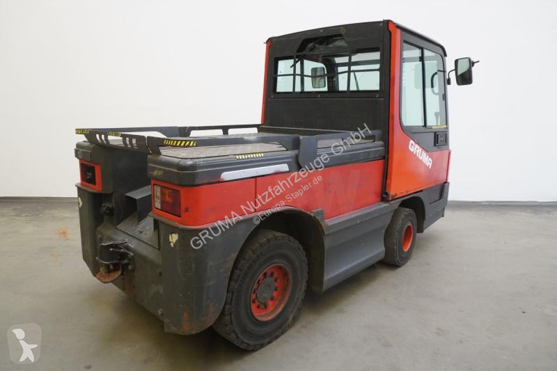 Tractor de movimentação Linde 127-05