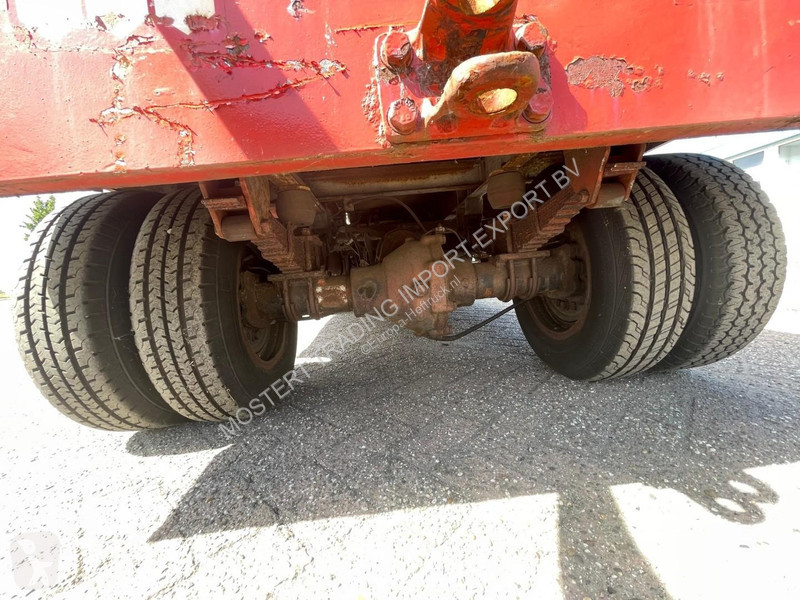 Tractor de movimentação  T3 - 440 Jenbacher...