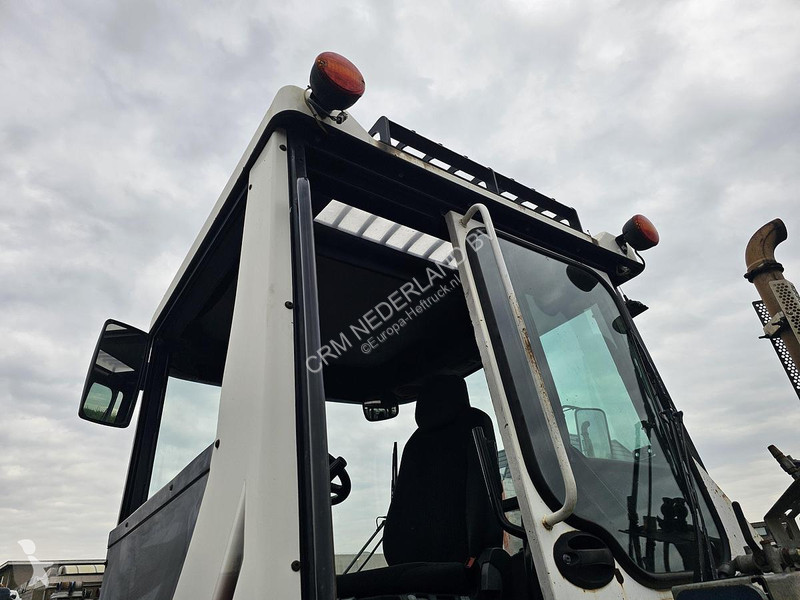 جرار مناولة Terberg | TERMINAL TRACTOR 4X4|...