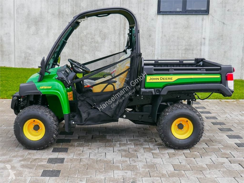 Carrello trattore John Deere HPX815E