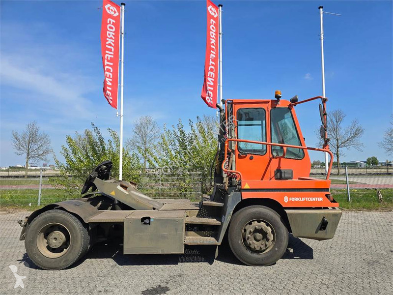 Tracteur de manutention Terberg
