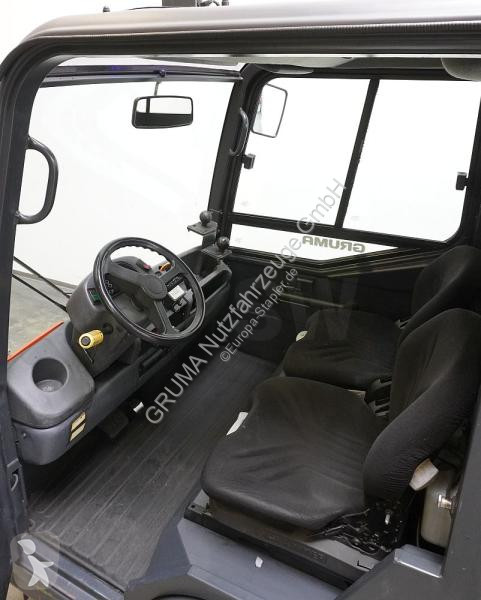 Tracteur de manutention Linde 127-05