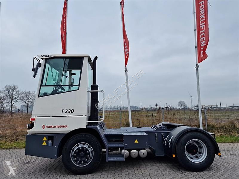 جرار مناولة Mafi T230