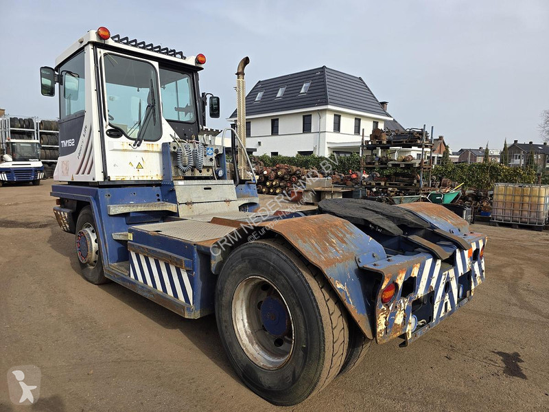 جرار مناولة Terberg | TERMINAL TRACTOR 4X4|...