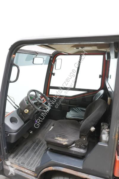 جرار مناولة Linde  W 20 127