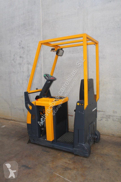 货运拖拉机 Jungheinrich EZS 350 XL