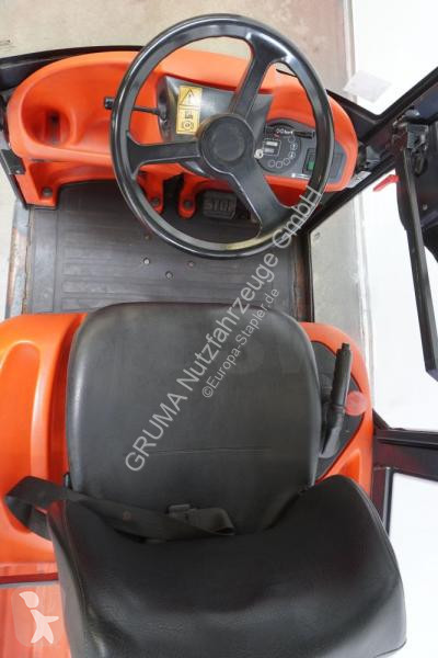 Cabeza tractora de maniobra Linde 126