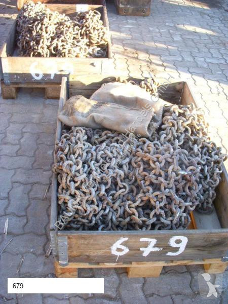 جرار مناولة (679) Reifenschutzketten / tyre...