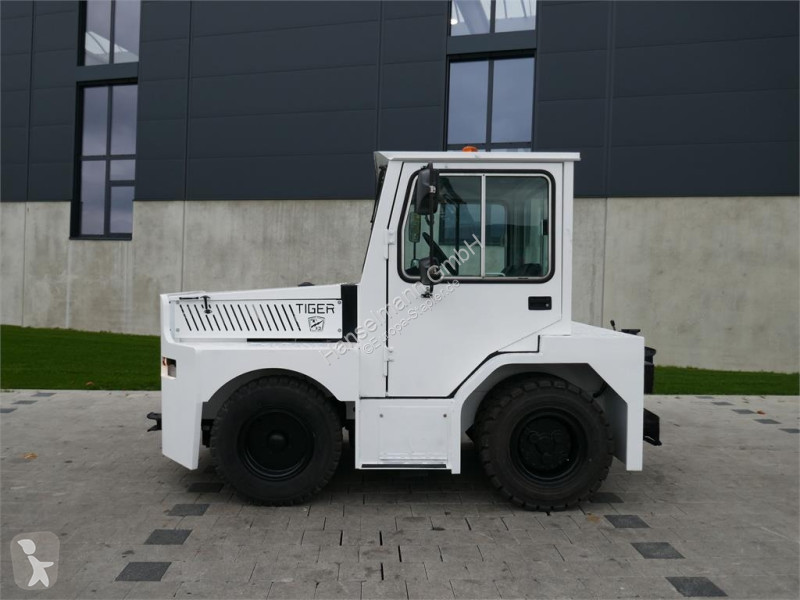 Tractor de movimentação  TC80
