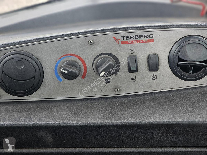 Alt utilaj Terberg /TERMINAL TRACTOR 4X4/...
