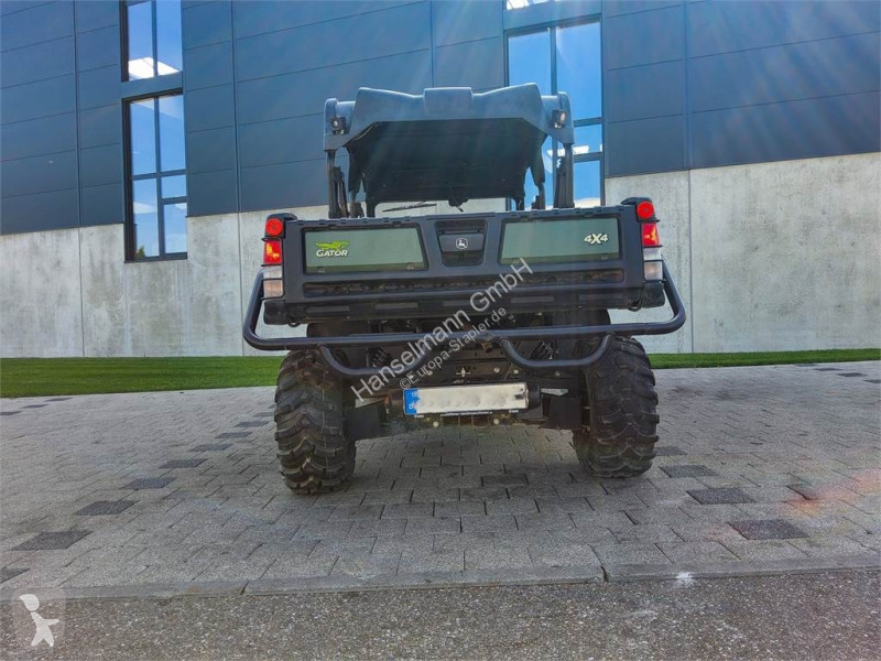 جرار مناولة John Deere XUV855M S4