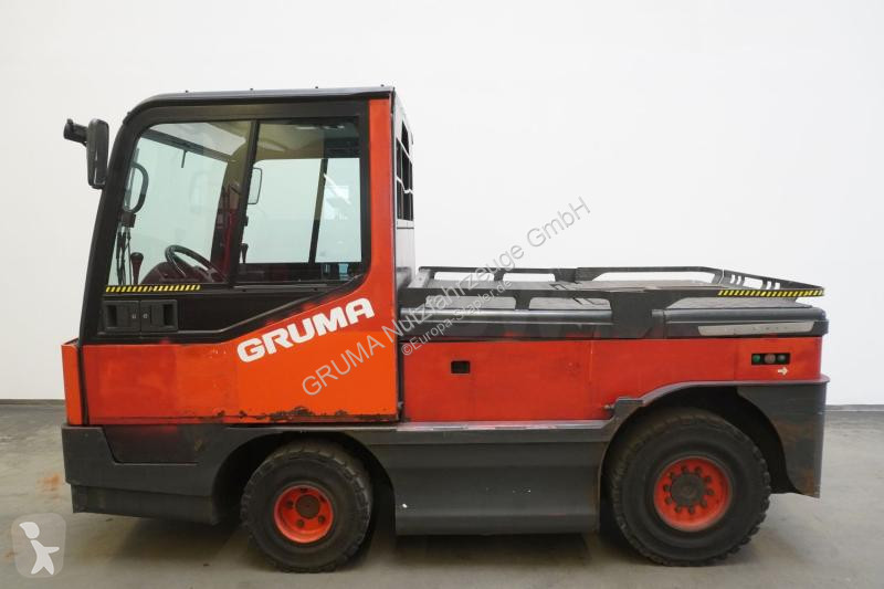 Tractor de movimentação Linde 127-05