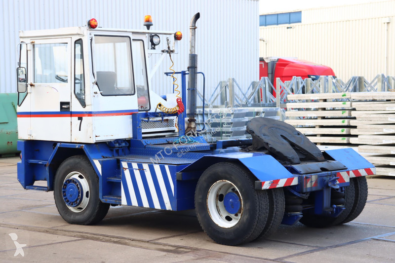Magazijntrekker Terberg TRT89