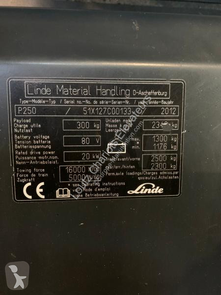 Tractor de movimentação Linde