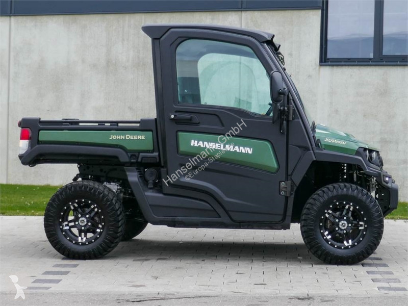 جرار مناولة John Deere XUV865M