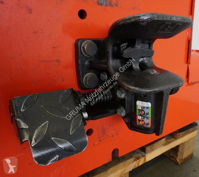 Carrello trattore Linde  P 30 C 1190