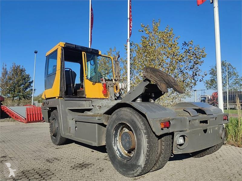 جرار مناولة Terberg 4x4