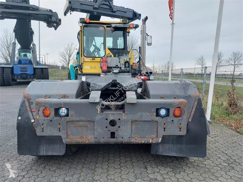 جرار مناولة Terberg 4x4