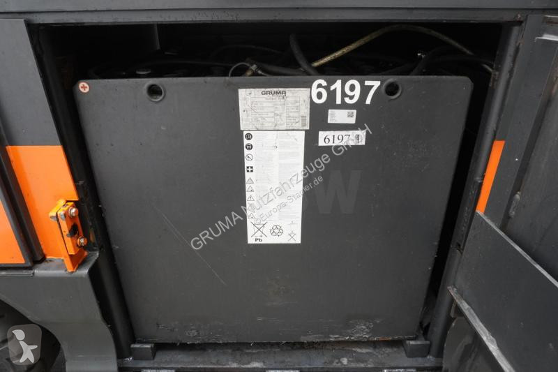 جرار مناولة Linde 127-05