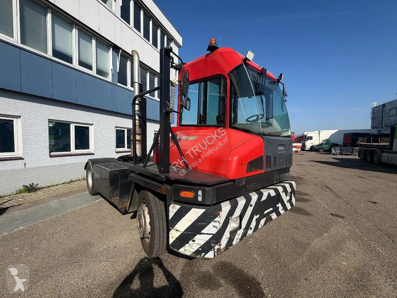 جرار مناولة Kalmar TT612D