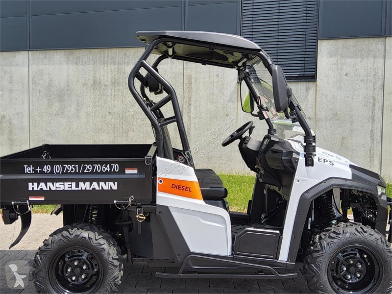 جرار مناولة  Gator UTV 1100