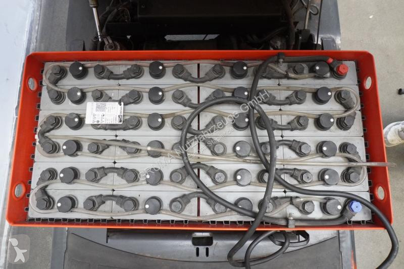 جرار مناولة Linde 126