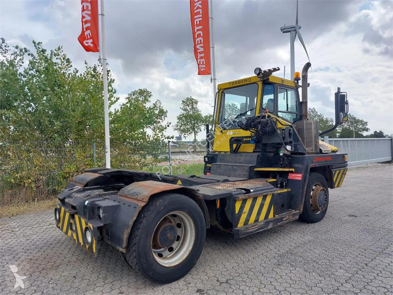 Carrello trattore Terberg RT282 4x4