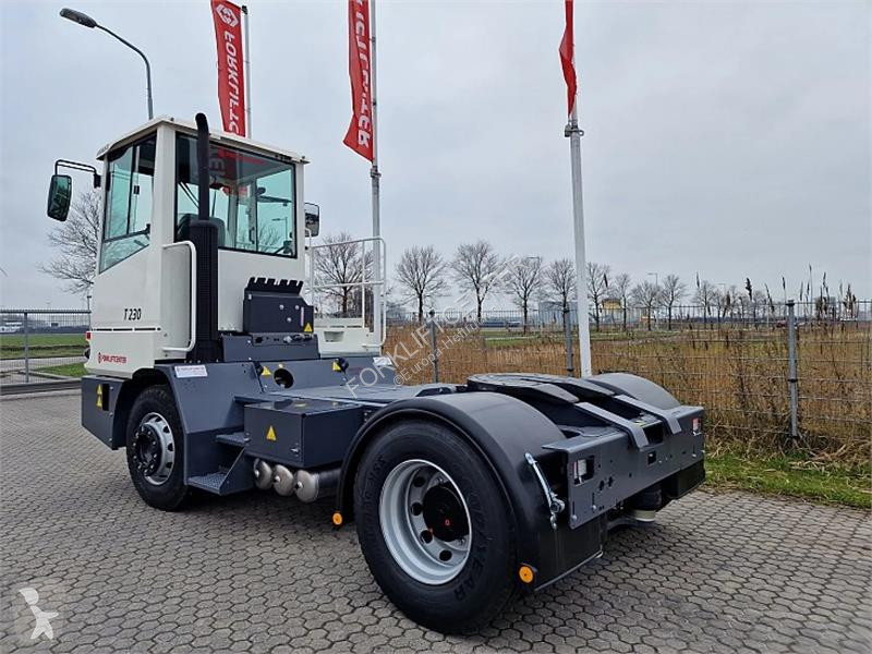 جرار مناولة Mafi T230