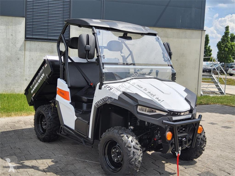 جرار مناولة  Gator UTV 1100