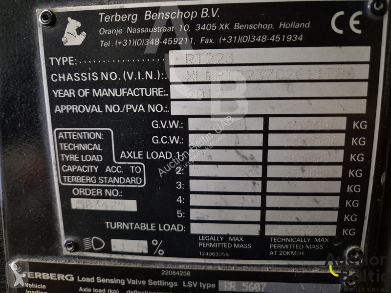Тягач складской буксирный Terberg