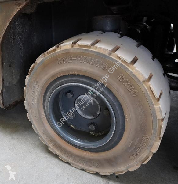 جرار مناولة Linde 127-05