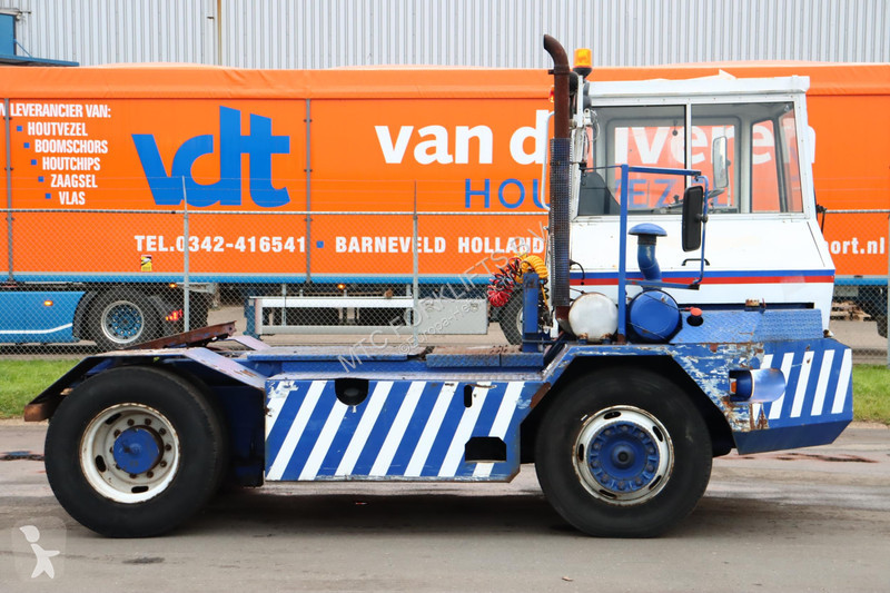 Carrello trattore Terberg TRT89