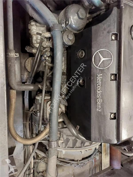 جرار مناولة Terberg BC182