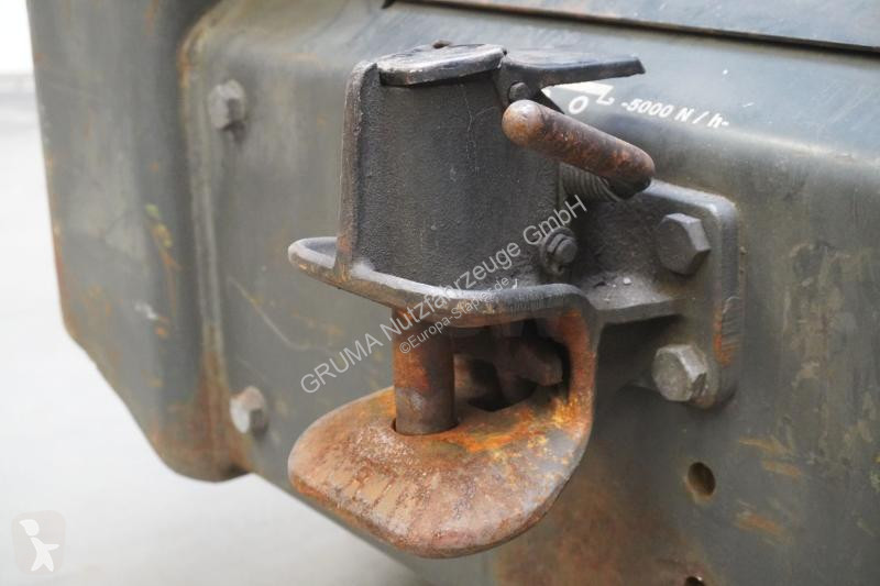 Tractor de movimentação Linde 127-05