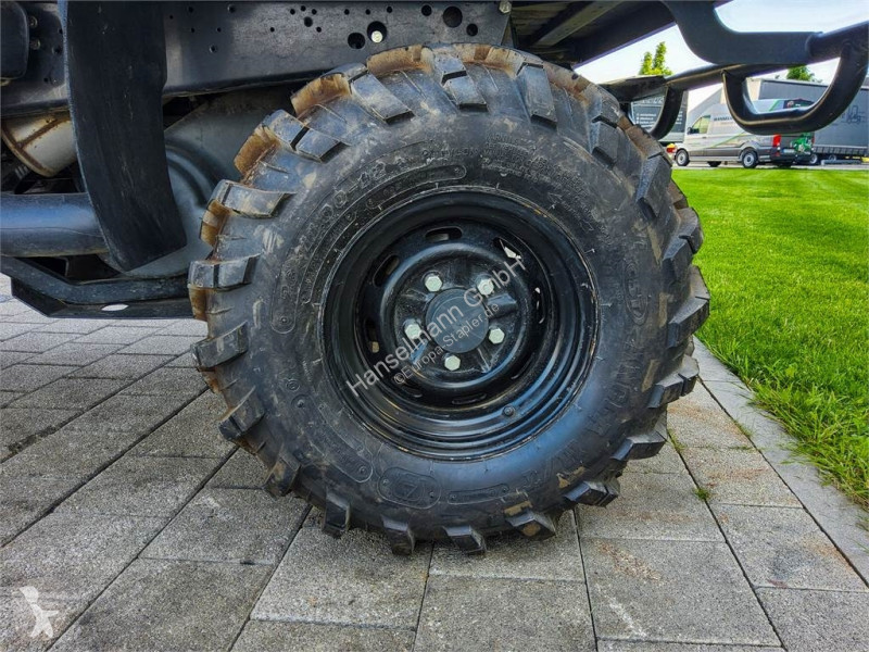 جرار مناولة John Deere XUV855M S4