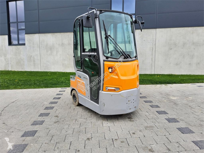Still LTX80 handling tractor