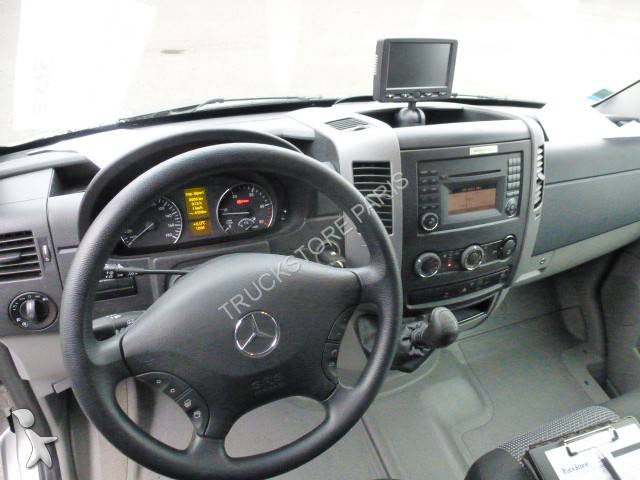 Véhicule utilitaire Mercedes