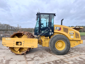 CaterpillarCS66B