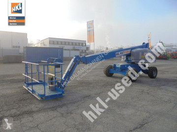 Piattaforma automotrice articolata telescopica Genie