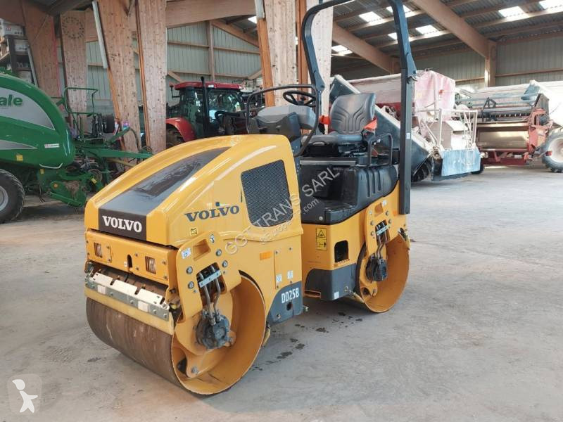 Compactador Volvo