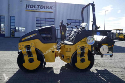 Compattatore tandem Bomag